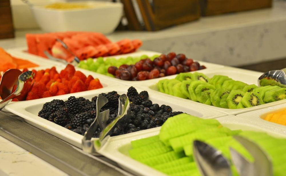 Baruk Guadalajara Hotel De Autor Exteriér fotografie Fruit salad