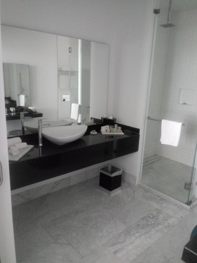 Baruk Guadalajara Hotel De Autor Exteriér fotografie A bathroom in a hotel